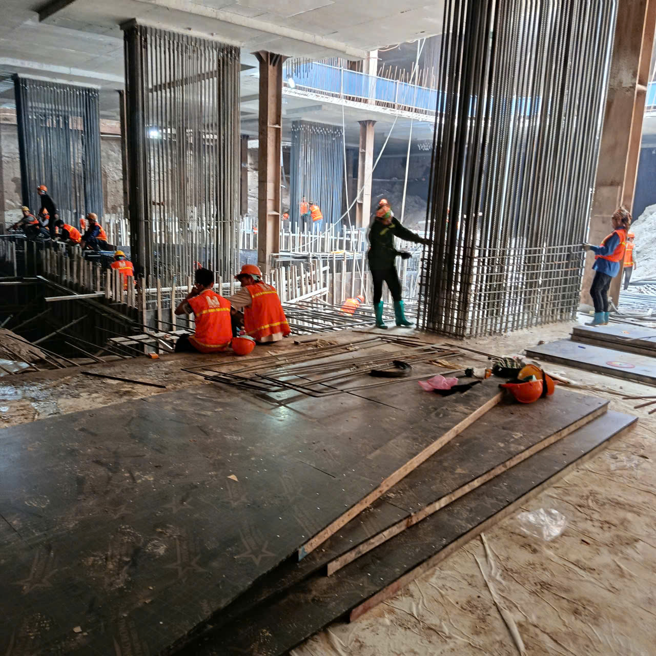 CONSTRUCTION
